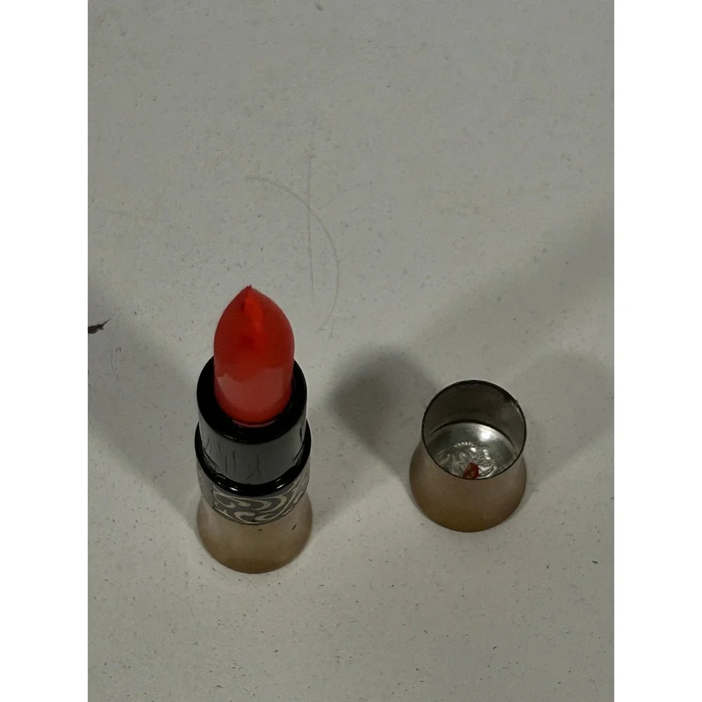 Vintage Dura-Gloss Lipstick Light Pink 401 Gold Black Filigree Case Winarick NY